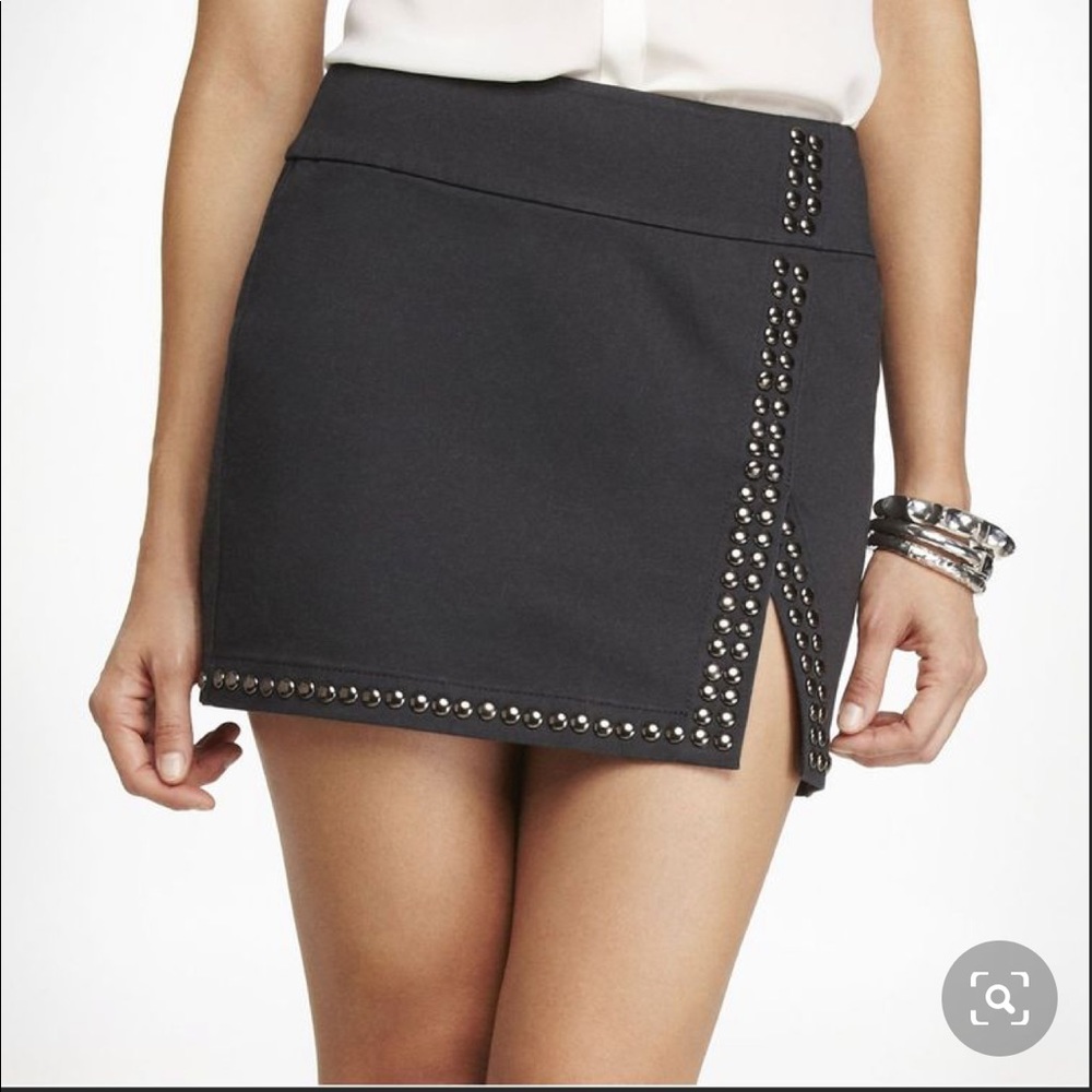 Black studded skirt by Express size 6